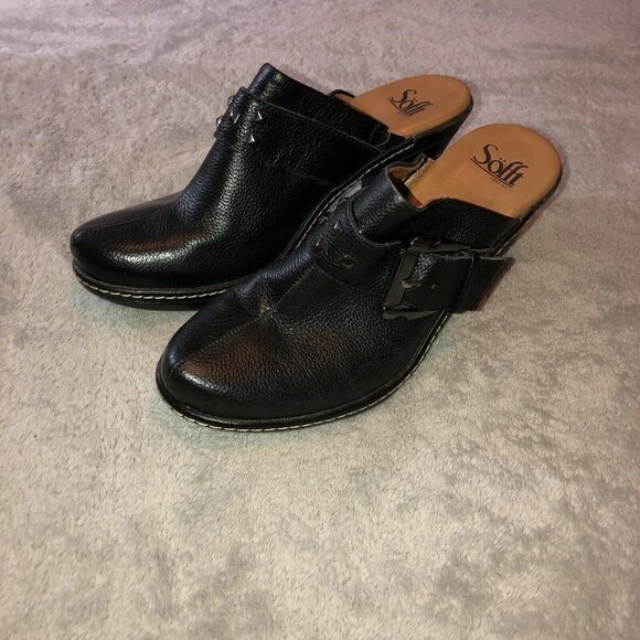 SOFFT Womens Black Pebbled Leather Mules Clogs Studded Buckle Detail - Picture 2 of 9